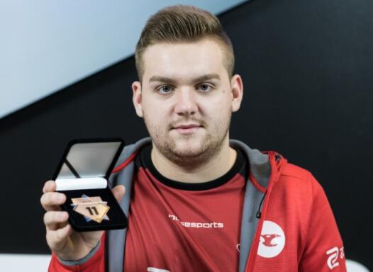 s1mple 和 BC.Game 在 ESL Challenger League Season 50： Europe - Cup 2 中获胜