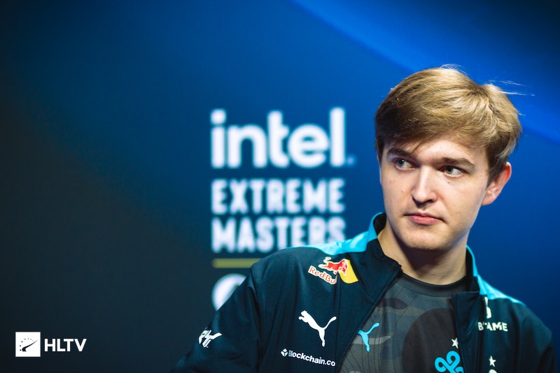 热度还是高，王者荣耀11月收入排行手机游戏第一